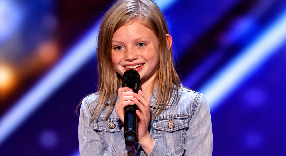 Simon Cowell Stopped 12-Year-Old Ansley Burns Mid-Song—Then Asked Her to Sing Without the Music Simon Cowell Stopped 12-Year-Old Ansley Burns Mid-Song—Then Asked Her to Sing Without the Music
